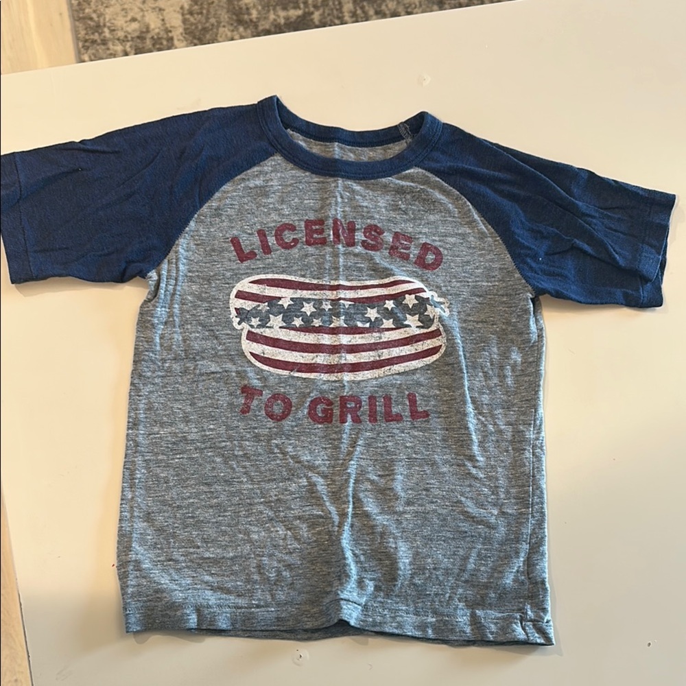 GAP Blue and Gray Raglan Tee with Graphic Design Patriotic Hot Dog